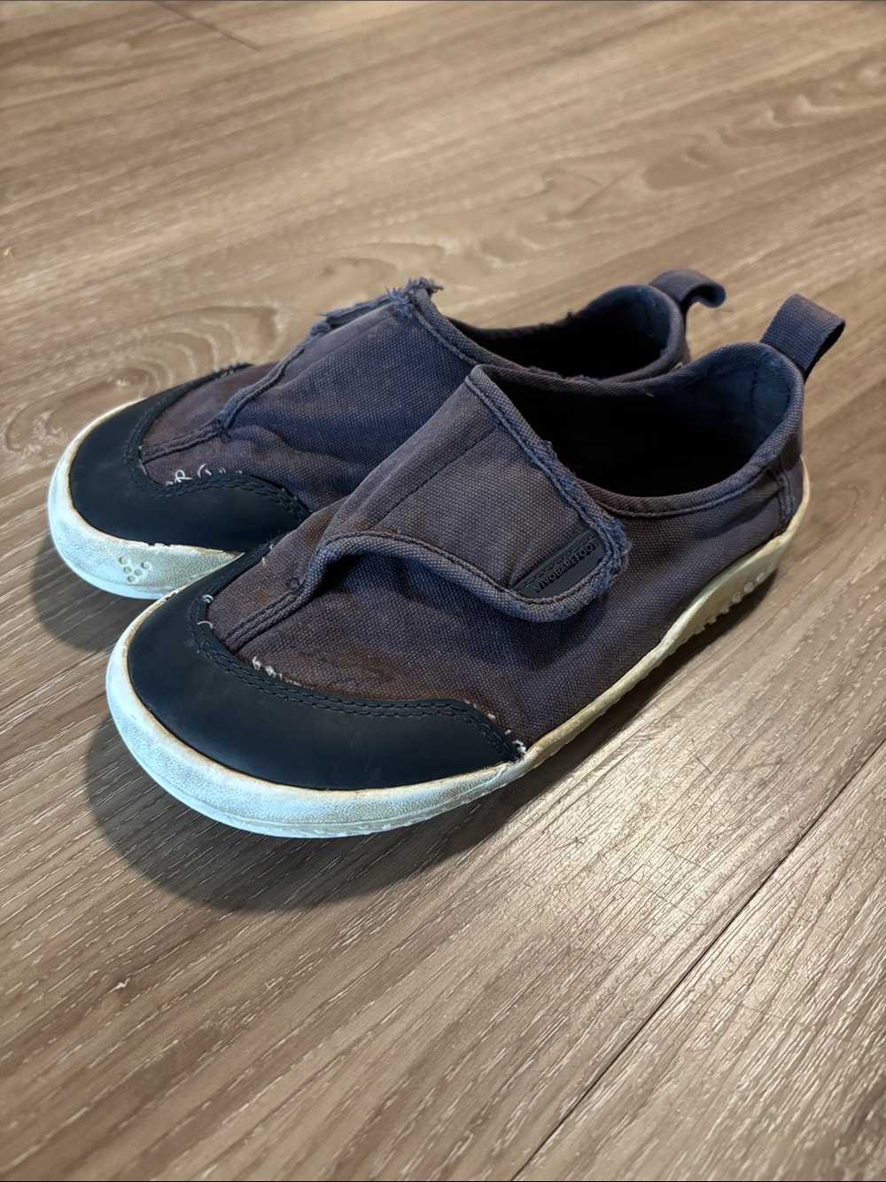 Vivobarefoot Kids Play Shoes Size EU 30 (US12/12.5) Navy Velcro Strap Casual - Picture 3 of 8